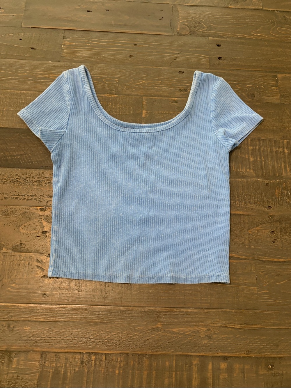Wild Fable Women’s Medium Blue Ribbed Scoop Neck Crop Top Short Sleeve